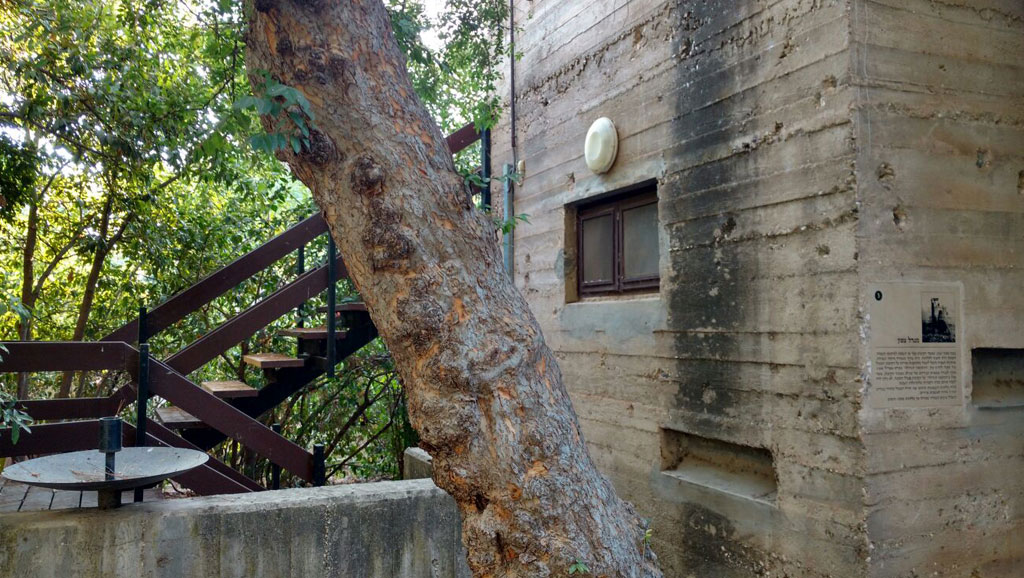 מגדל צפון – אנדרטה לזכר הנופלים