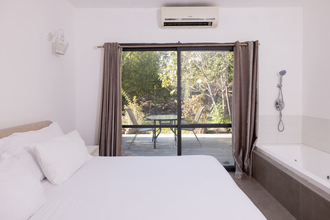 AdrianbyISOGroup(73of152)